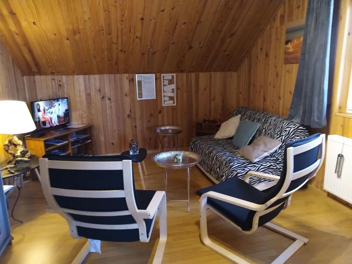 Cozy Apartment In Paliseul With Garden Carlsbourg Eksteriør bilde