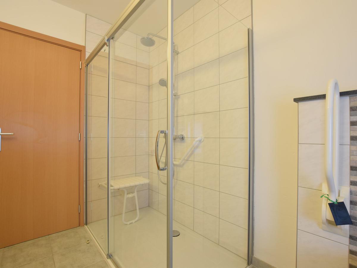 Cozy Apartment In Paliseul With Garden Carlsbourg Eksteriør bilde